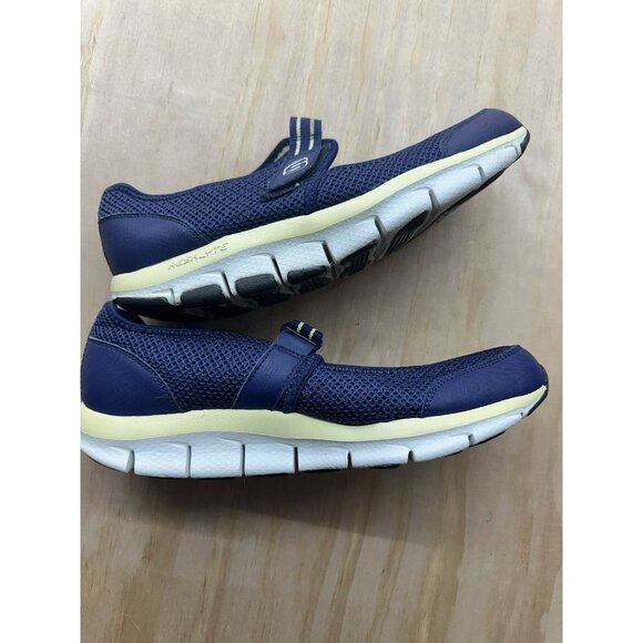 SKECHERS Shoes - Skechers shape ups 9 Women’s Blue Mary Jane